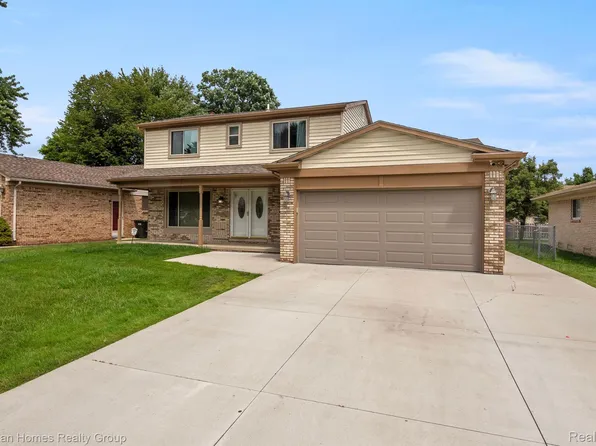 37712 Tericrest Dr, Sterling Heights, MI 48310