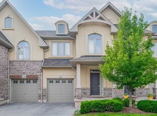 5056 New St #21, Burlington, ON L7L1V1