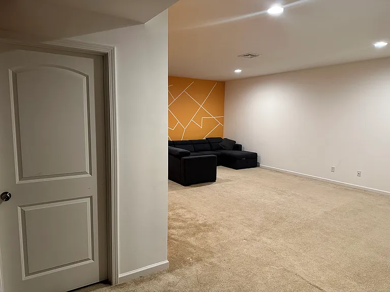 Finished lower level with versatile space and bathroom