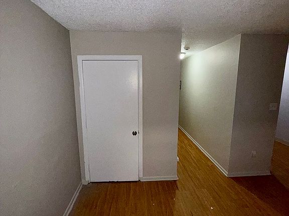 5th image of 1588 Macon St #102