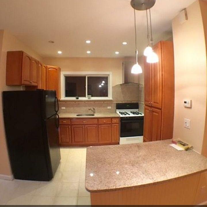 2nd image of 56 Mountainview Ave #3BD