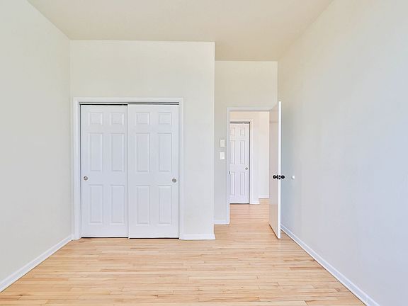 3rd image of 215 E High St APT L