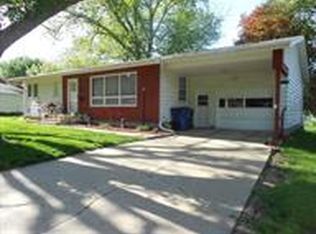 1613 Liberty Ave, Waterloo, IA 50702