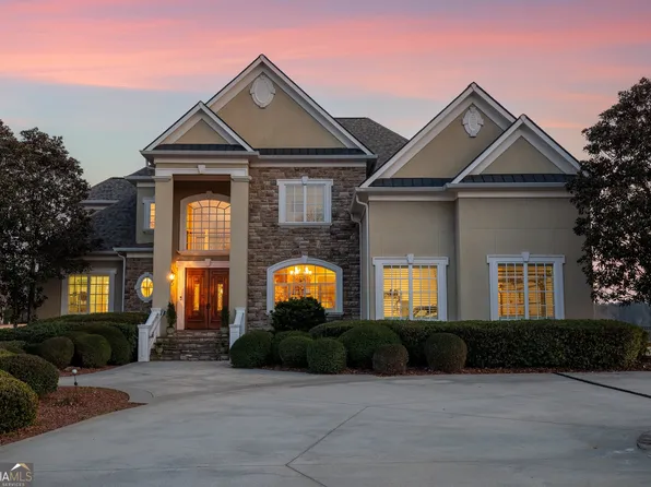 940 Winged Foot Trl, Fayetteville, GA 30215