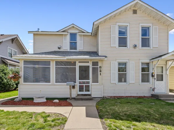 821 W 5th St, Winona, MN 55987