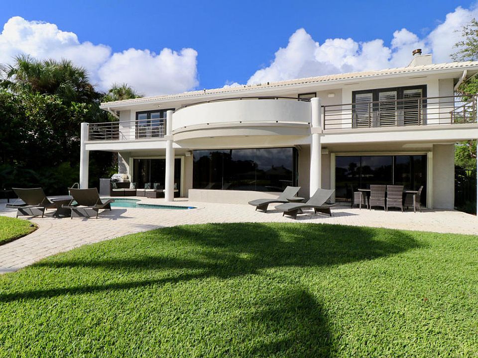 2274 Niki Jo Ln, Palm Beach Gardens, FL 33410 | Zillow