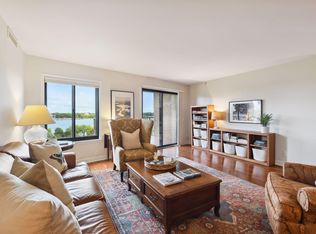 2950 Dean Pkwy APT 803, Minneapolis, MN 55416