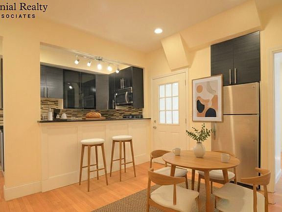 5th image of 1803 Beacon St #60