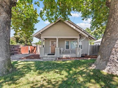 403 Davitt Ave, Oakdale, CA, 95361