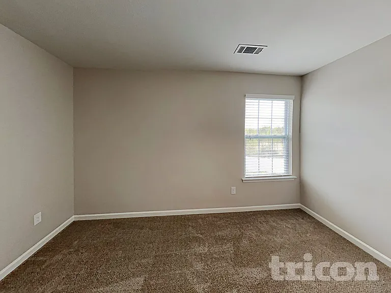 2641 Cider Ridge Rd — Photo 12