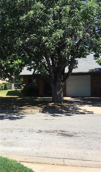 1st image of 6509 Oak Forest Ct
