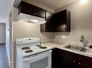 249 Chestnut St, Wyandotte, MI 48192