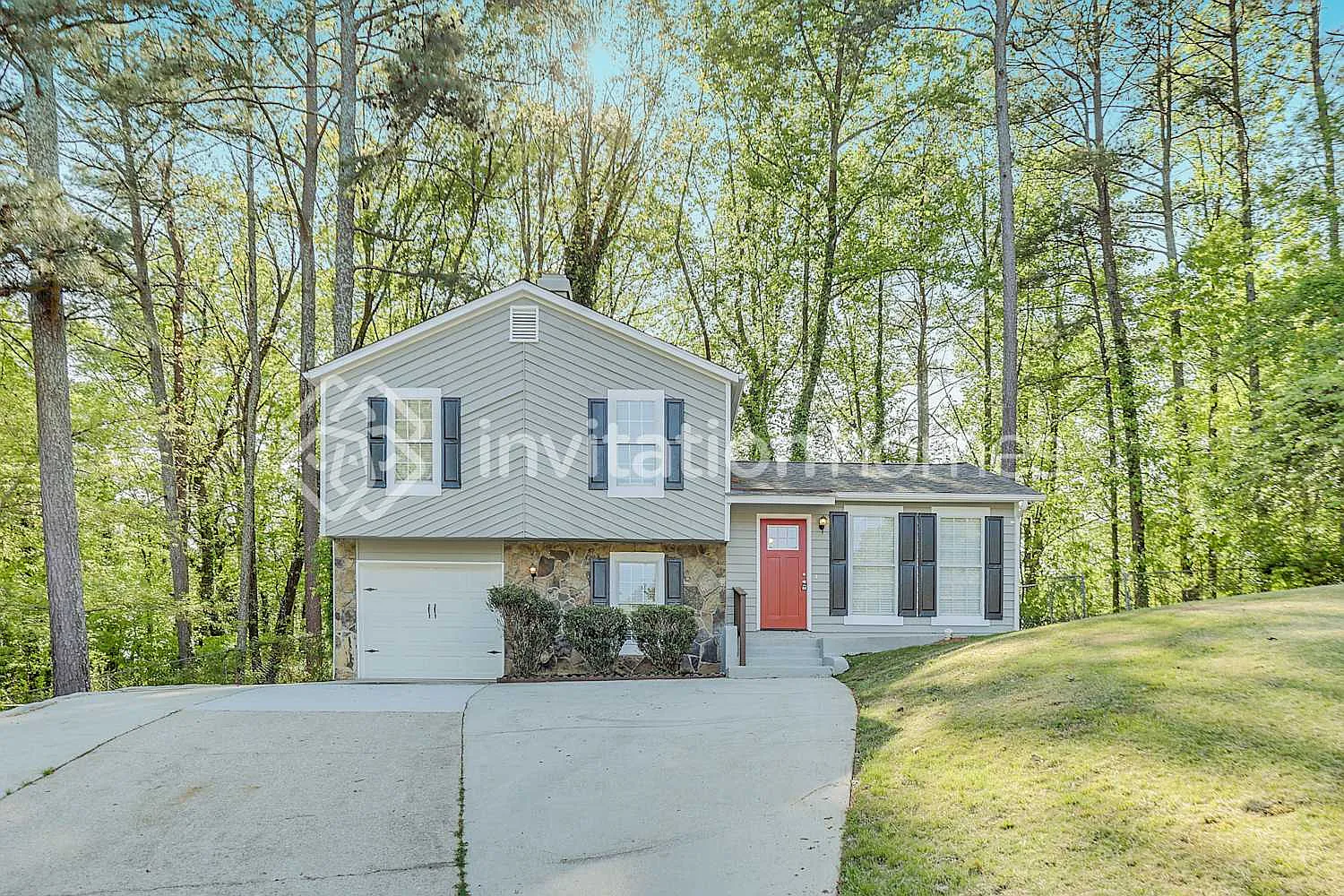 3835 Wood Path Dr Stone Mountain, GA 30083 — Photo 1