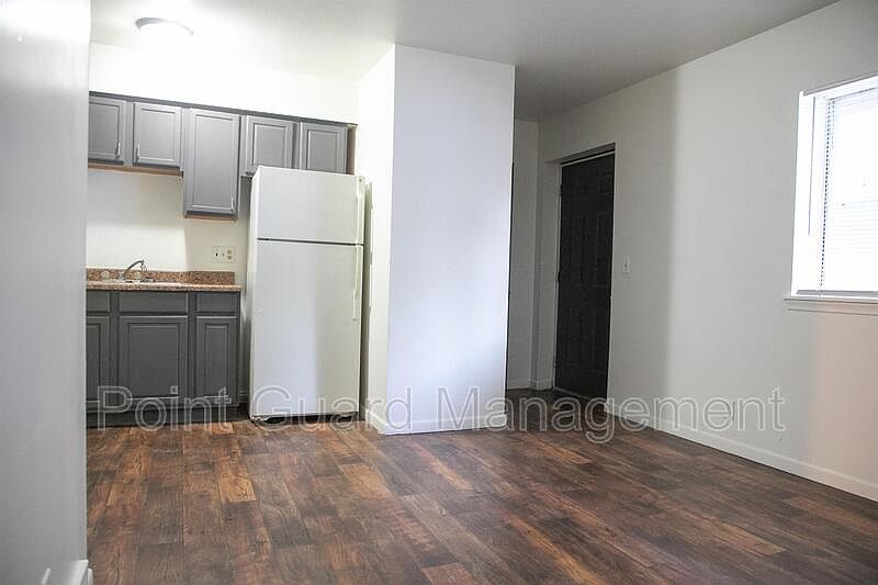 1st image of 116-128 N 37th St #116-1