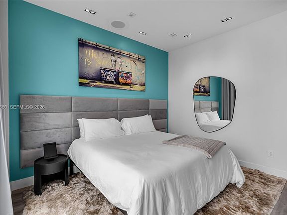 5th image of 244 Biscayne Blvd APT 239