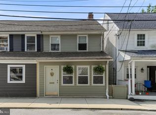 332 Main St, Parkesburg, PA 19365