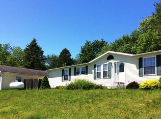 2310 Edwards Ln, Harpers Ferry, IA 52146
