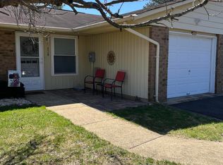 42 Buckingham Dr #B, Manchester Township, NJ 08759