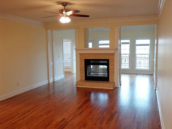 5th image of 210 Reeney Dr