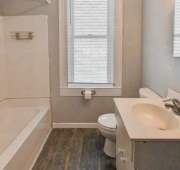 303 N Tillotson Ave — Photo 14