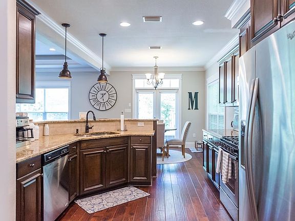 5th image of 2515 Dahlgren Ct