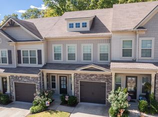 1055 Chatsworth Dr, Old Hickory, TN 37138