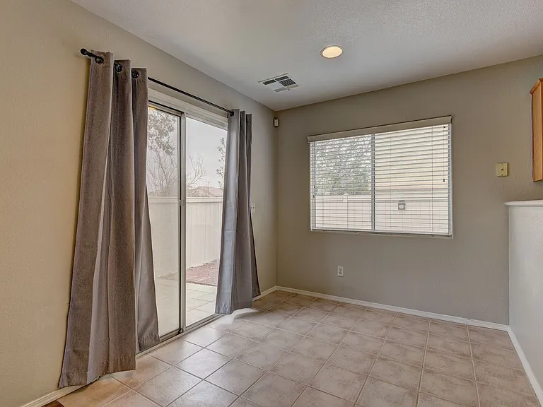 1052 Coronado Peak Ave — Photo 7