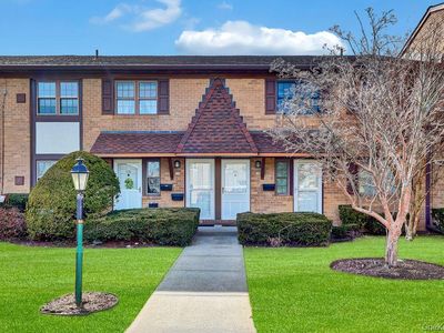 228 Mariners Way, Copiague, NY, 11726