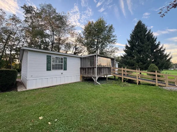6836 W Lincoln Hwy, Thomasville, PA 17364