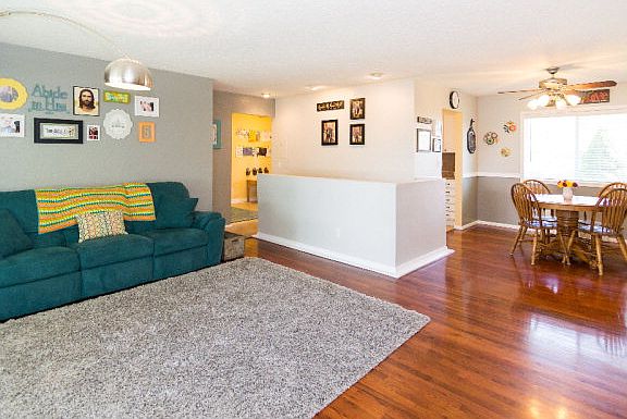 4th image of 1610 Irving St
