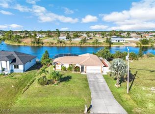 3344 NE 19th Ave, Cape Coral, FL 33909