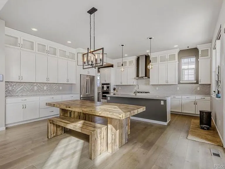 8214 Superior Cir — Photo 27