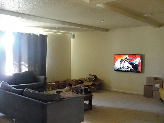 4th image of 2701 Hilley Dr