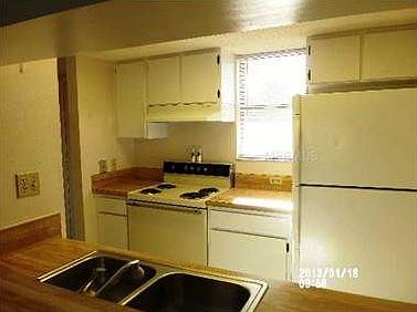 5th image of 1999 Kings Hwy APT 13