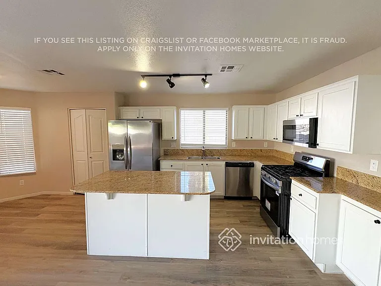 3905 Meadowlands St — Photo 5