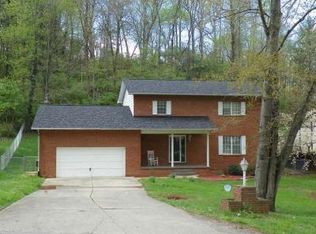 5961 Baker Rd, Huntington, WV 25705