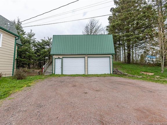 4th image of 22 A Walker Rd
