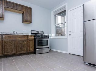 7048 S Chappel Ave #3, Chicago, IL 60649