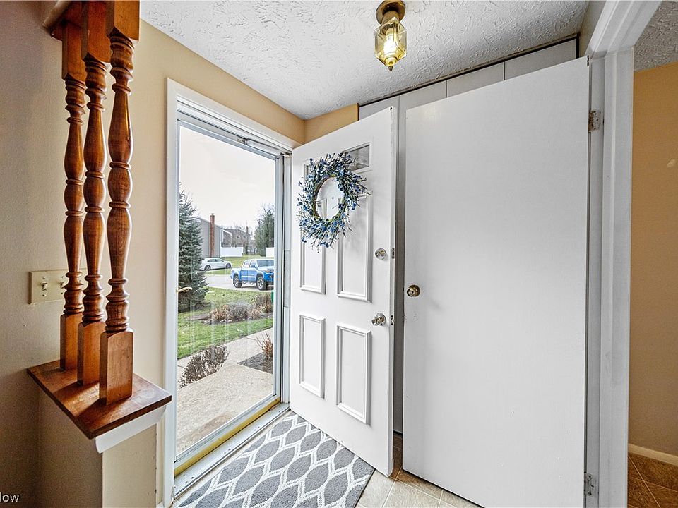 7427 N Chestnut Commons Dr UNIT B, Mentor, OH 44060 Zillow