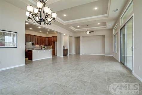 5th image of 11612 Southerland Dr