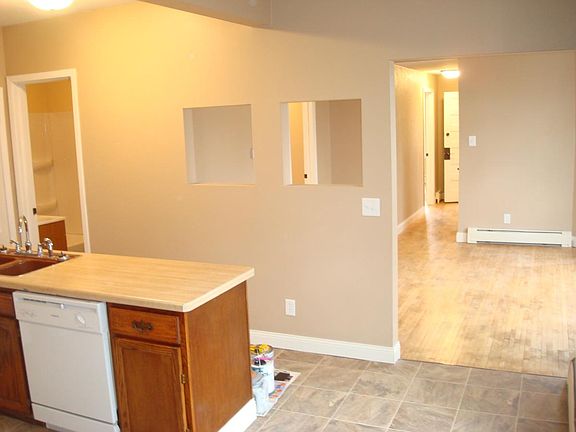 5th image of 444 4th Ave S Floor 1