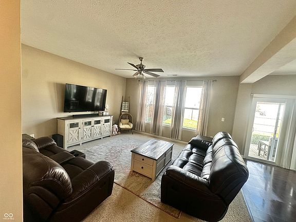 5th image of 2094 Shadow Creek Blvd