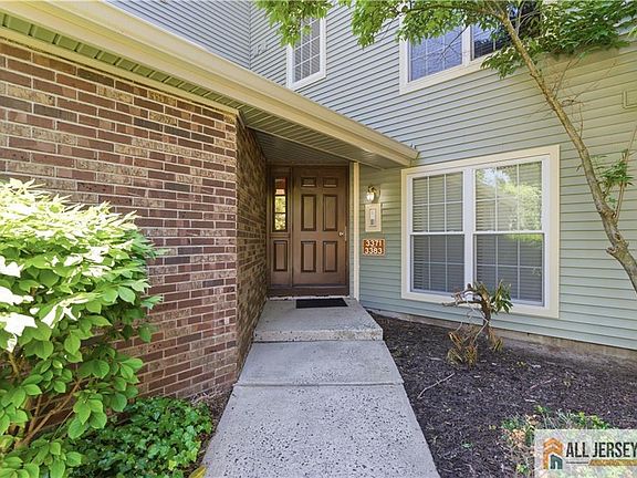 3rd image of 3383 Cypress Ct