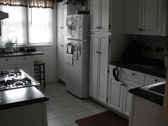 7415 Kitchen