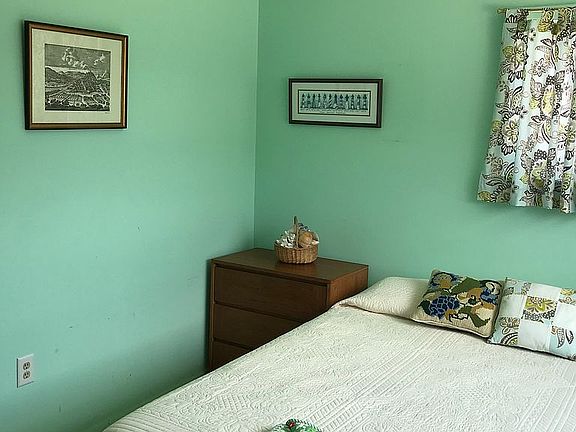 4th image of 210 Nautilus Dr