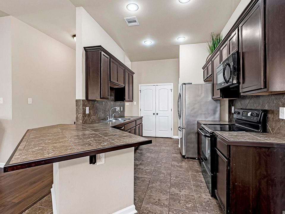 8839 Black Birch Ave, Zachary, LA 70791 | Zillow