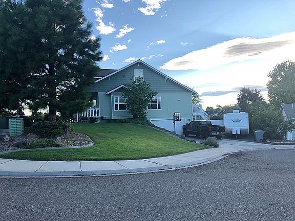 2nd image of 1113 Reo Dr