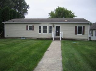 5263 Red Oak St, Beaverton, MI 48612