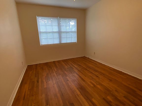 5th image of 522 E Jennings St #522