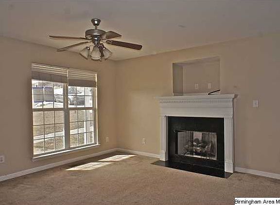 2nd image of 810 Moonlite Dr